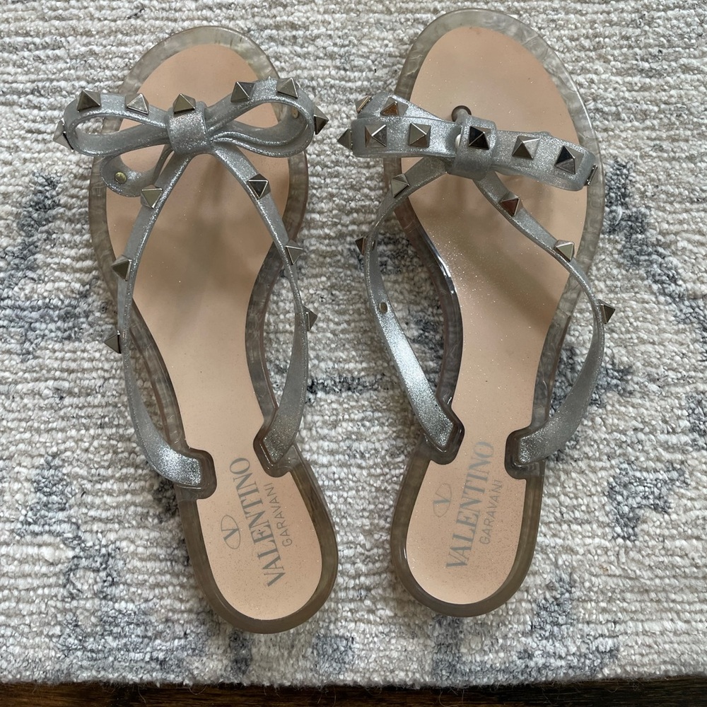 Valentino Garavani rockstud bow sandals
